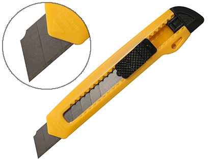 [KF10935] CUTER Q-CONNECT PLASTICO ANCHO CUCHILLA 18 MM XD-11 BLISTER 1 UNIDAD