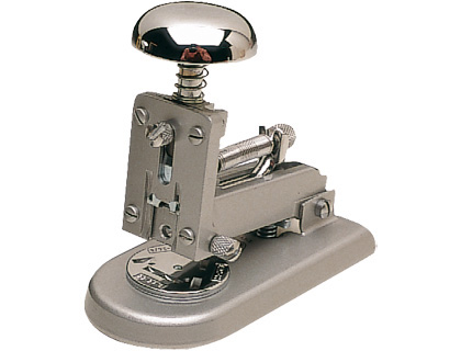 [1001GRB] GRAPADORA EL CASCO M-1 CAPACIDAD 30 HOJAS PINTADA GRIS