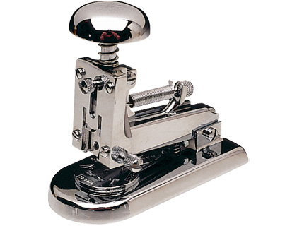 [1005CRB] GRAPADORA EL CASCO M-5 CAPACIDAD 30 HOJAS CROMADA